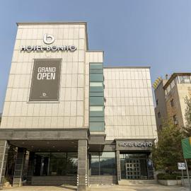 HOTEL bonito，位于华城市的酒店