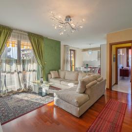 Yasmin Maison - Garden House，位于Gorle的酒店