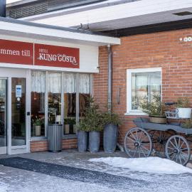 Hotell Kung Gösta by First，位于莫拉的酒店