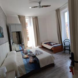 Eden Hotel,位于德瓦玛丽娜的酒店