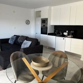 One-bedroom in Alvor with a Sea View Fully Renovated，位于Bicas的酒店