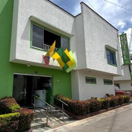 Hotel Premium BISS，位于Supía的酒店