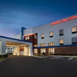 Hampton Inn & Suites Birmingham-Pelham - I-65，位于佩勒姆的酒店