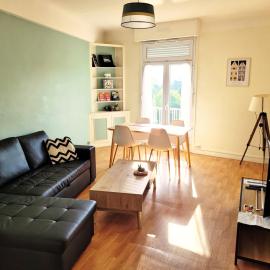 St Jak Appartement，位于雷东的酒店