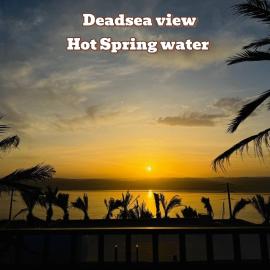 LAVA Resort Hot spring water，位于Mukāwir的酒店