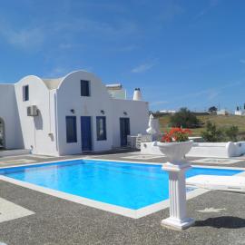 Santorini Traditional Suites，位于弗通的酒店