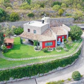 Villa Panoramica Pietraviva Golfo Di Gaeta，位于伊特里的酒店
