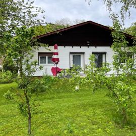 Ferienwohnung zum Attersee，位于Lenzing的酒店