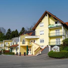 Panoramahof Ziegler，位于巴德瓦尔特斯多夫的酒店