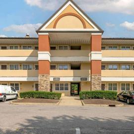 Extended Stay America Suites - Louisville - Dutchman，位于路易斯威尔的酒店