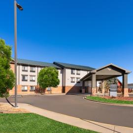 SYLO Hotel Denver Airport, a Ramada by Wyndham，位于奥罗拉的酒店