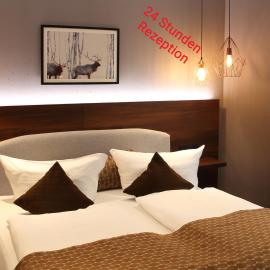 Lobinger Hotel Weisses Ross & Restaurant，位于兰格瑙的酒店