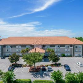 La Quinta by Wyndham PCB Coastal Palms,位于巴拿马城海滩的酒店