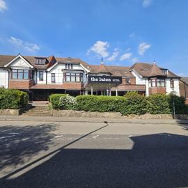 OYO The Luton Hotel，位于卢顿的酒店