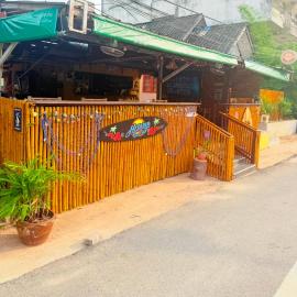 Harry's Beach Club，位于班佩的酒店