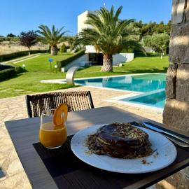 Possidi Hiliadou Boutique Resort，位于波塞蒂的酒店