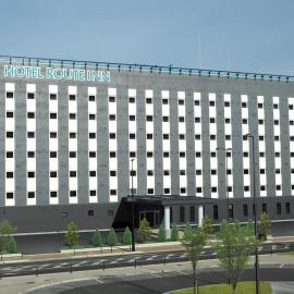 Hotel Route-Inn Yanagawa Ekimae，位于柳川的酒店