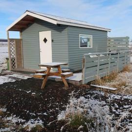 Óbót 1 riverside cabin，位于埃基斯蒂尔的酒店