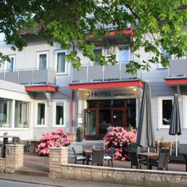 Hotel am Kurpark,位于巴特劳特贝格的酒店