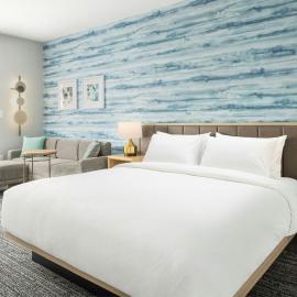 TownePlace Suites by Marriott Hadley Amherst，位于哈德利的酒店