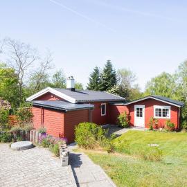 Two-Bedroom Holiday Home In Jagerspris，位于Jægerspris的酒店