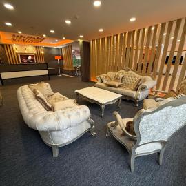 Valoria Hotel，位于乌宗的酒店