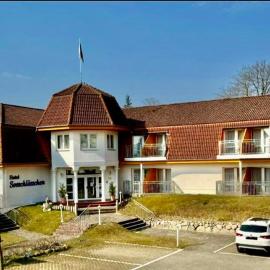 Hotel garni SEESCHLÖSSCHEN，位于科尔平塞的酒店