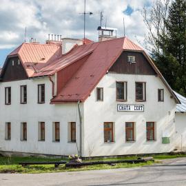 Chata Čert，位于约瑟夫杜尔的酒店