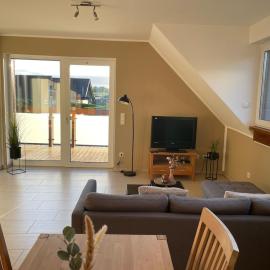 Ferienwohnung direkt am See，位于卡尔卡尔的酒店