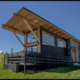 Tiny House Licarayén con Tinaja caliente，位于巴拉斯港的酒店