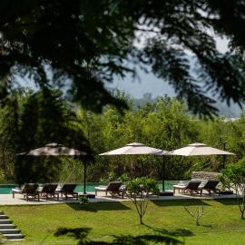 Sanctuary Chitwan National Park，位于奇旺的酒店