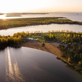 Nordic Lapland Frevisören，位于巴特斯卡斯纳斯的酒店