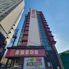 Tomato Hotel,位于议政府市的酒店