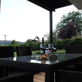Ferienwohnung Am Fischteich，位于默讷塞的酒店