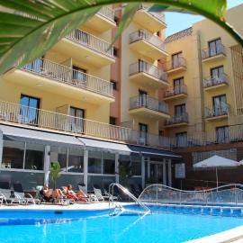 Hotel Stella Maris，位于布拉内斯的酒店