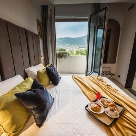 Art Hotel Milano，位于普拉托的酒店