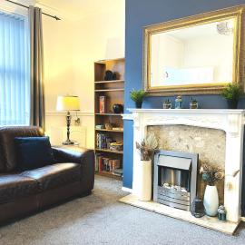 Ideal 2 bed pay-as-you-stay home in Widnes sleeps 5