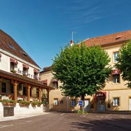 Logis Des Trois Maures，位于考奇的酒店