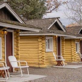 Ashton Log Cabins，位于阿什顿的酒店