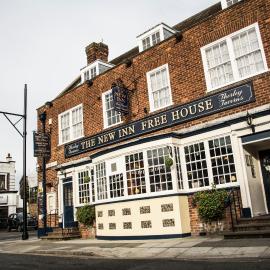 The New Inn，位于桑德维奇的酒店