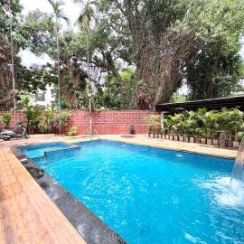 Hotel Laxmi Residency,位于罗纳瓦拉的酒店