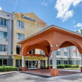 Comfort Suites Tamarac Sawgrass,位于塔马拉克的酒店
