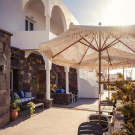 Cyclades Hotel，位于卡特瑞杜斯的酒店