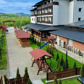 Sura Getilor -Nature Resort & Spa Bucovina，位于沃拉内特的酒店