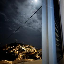 Houses of chora，位于塞里福斯的酒店