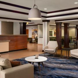 Fairfield Inn and Suites by Marriott Tifton，位于提夫顿的酒店