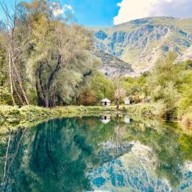 GLAMPING RETREAT i LAGHETTI，位于Anversa degli Abruzzi的酒店
