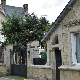 Le Logis de la Venise Verte，位于Saint-Hilaire-la-Palud的酒店