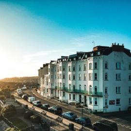 Clarence House Hotel,位于滕比的酒店