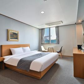 Hotel Noah